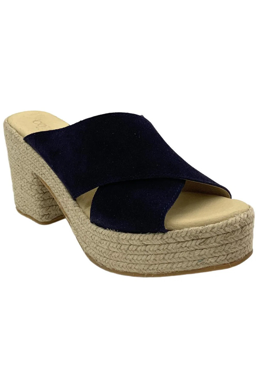 Cordani Women's Ellis Heel Navy - Medium